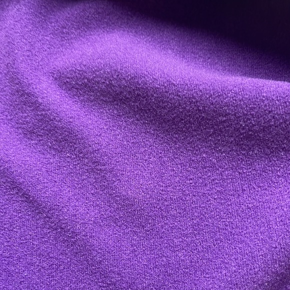 🍀Sale 4/$20 Official Vancouver 2010 Olympics Sunice athletic top, sz M - Picture 7 of 8